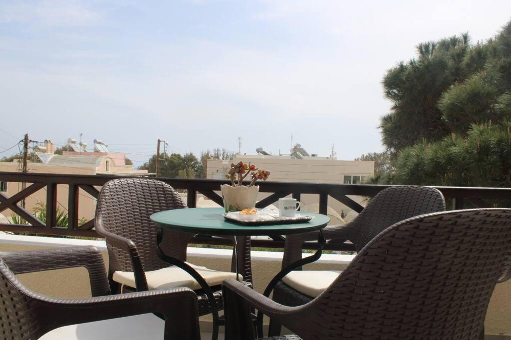 Rodi Apartments 1 Камари Экстерьер фото